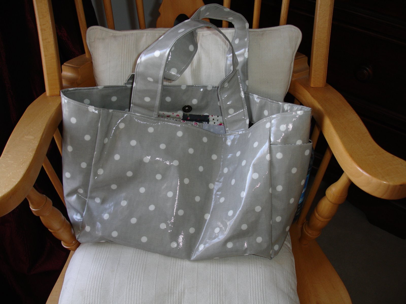 Tizzy Crafts Large oilcloth Bags