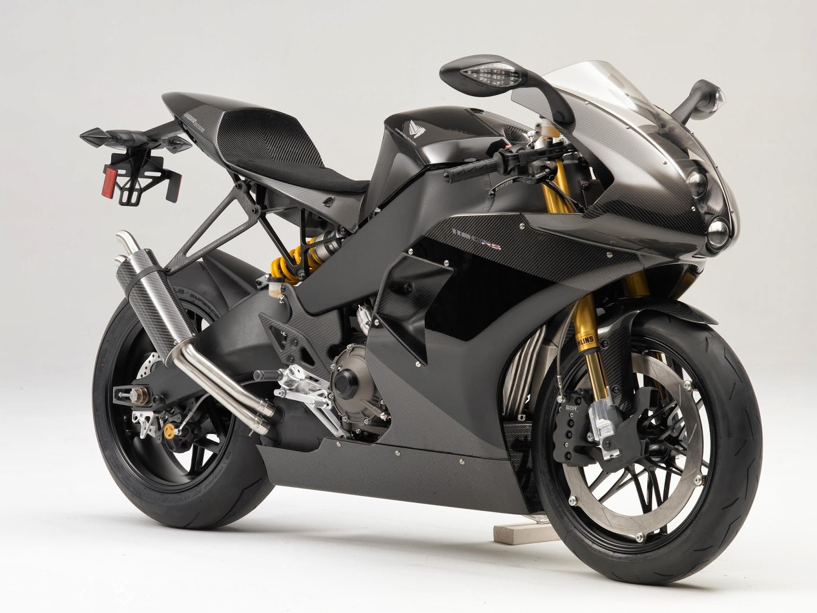 Ride and Read! NEWS by Madness Photography Onno Ride and Read! NEWS by Madness Photography Onno