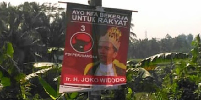 PDIP: Poster 'Jokowi Raja' Jurus Baru Black Campaign PDIP: Poster 'Jokowi Raja' Jurus Baru Black Campaign