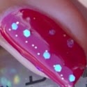 https://www.beautyill.nl/2013/06/notd-sally-hansen-berry-important.html