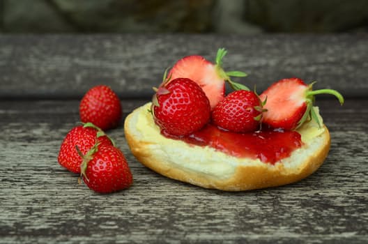 Strawberry Helps to cure Cardiovascular disease Strawberry Helps to cure Cardiovascular disease
