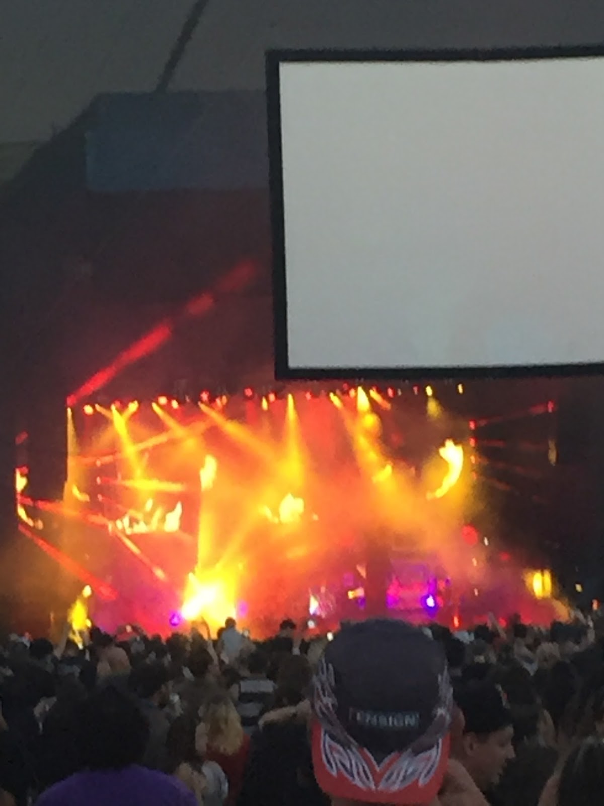 The Vegan Goth Rob Zombie, Korn Return of the Dreads tour!