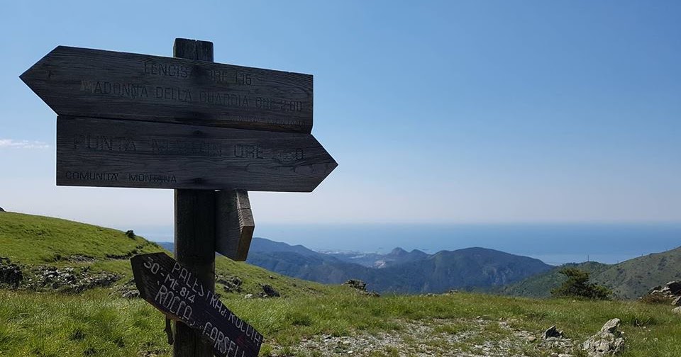 TREKKING DA PIANI DI PRAGLIA A PUNTA MARTIN (GE) ALTA VIA DEI MONTI