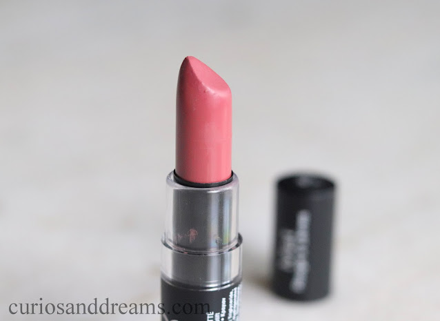 NYX whipped caviar, Nyx India, Nyx Matte Lipstick, Nyx lipstick IndiaNYX whipped caviar, Nyx India, Nyx Matte Lipstick, Nyx lipstick India