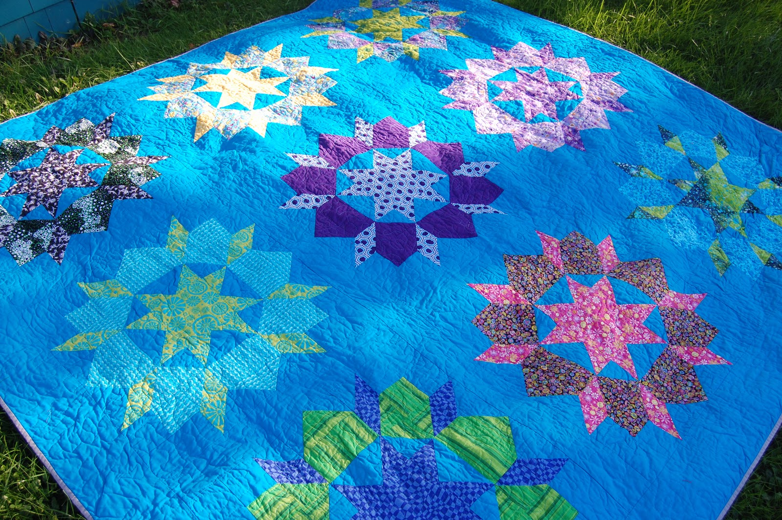 Cassie's Crafties: A finished Swoon Quilt!