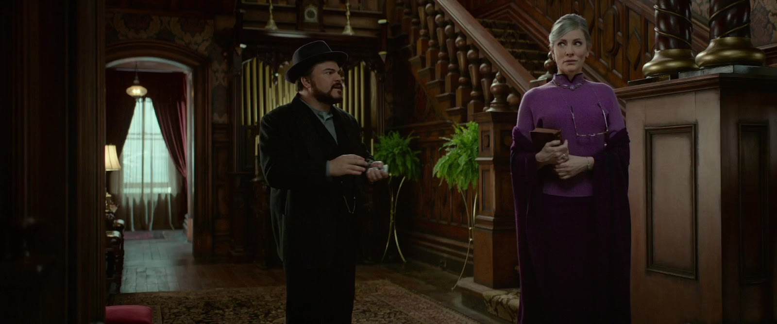 кейт бланшетт в фильме тайна дома с часами. таинственный дом с часами. дом с говорящими часами. льюис из фильма тайна дома с часами. тайна дома с часами льюис и тарби.