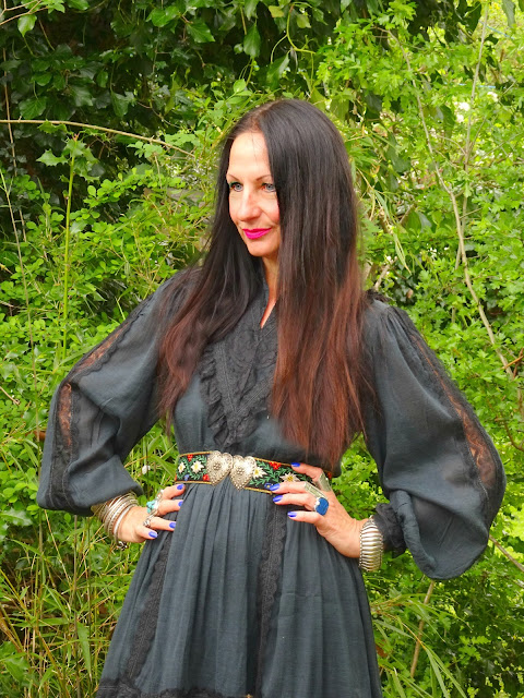 Vintage Vixen: Back To Black - A Recycled Dress & An Experiment in ...