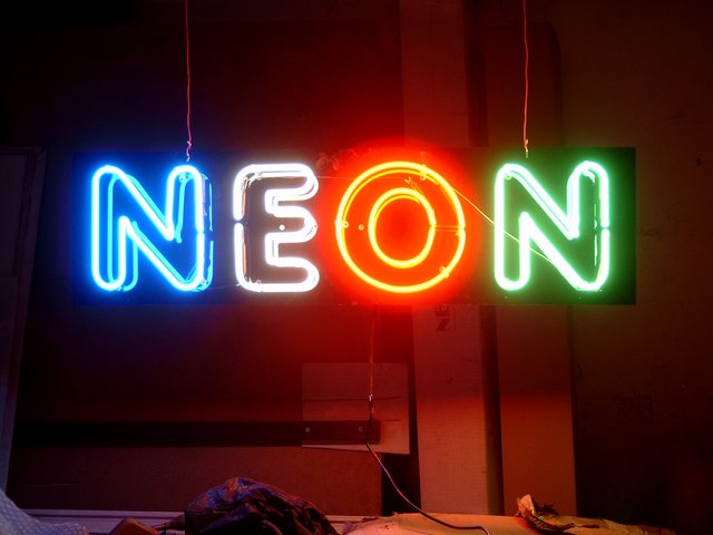 Neon atomic number and atomic mass Neon atomic number and atomic mass