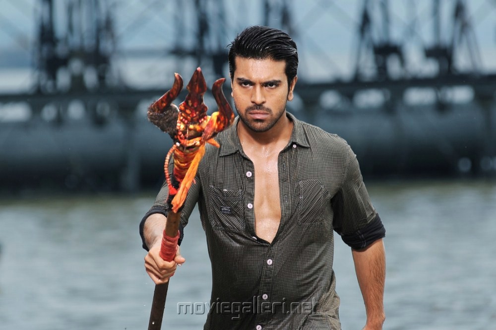 first_look_pics_ram_charan_naayak_movie_