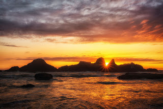 10 tips memotret sunset dan sunrise yang harus anda coba Ada banyak konsep fotografi yang bisa anda pertimbangkan 10 tips memotret sunset dan sunrise yang harus anda coba