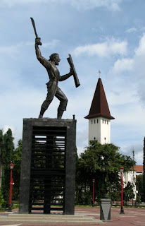 Patung Pattimura, Lokasi: Ambon