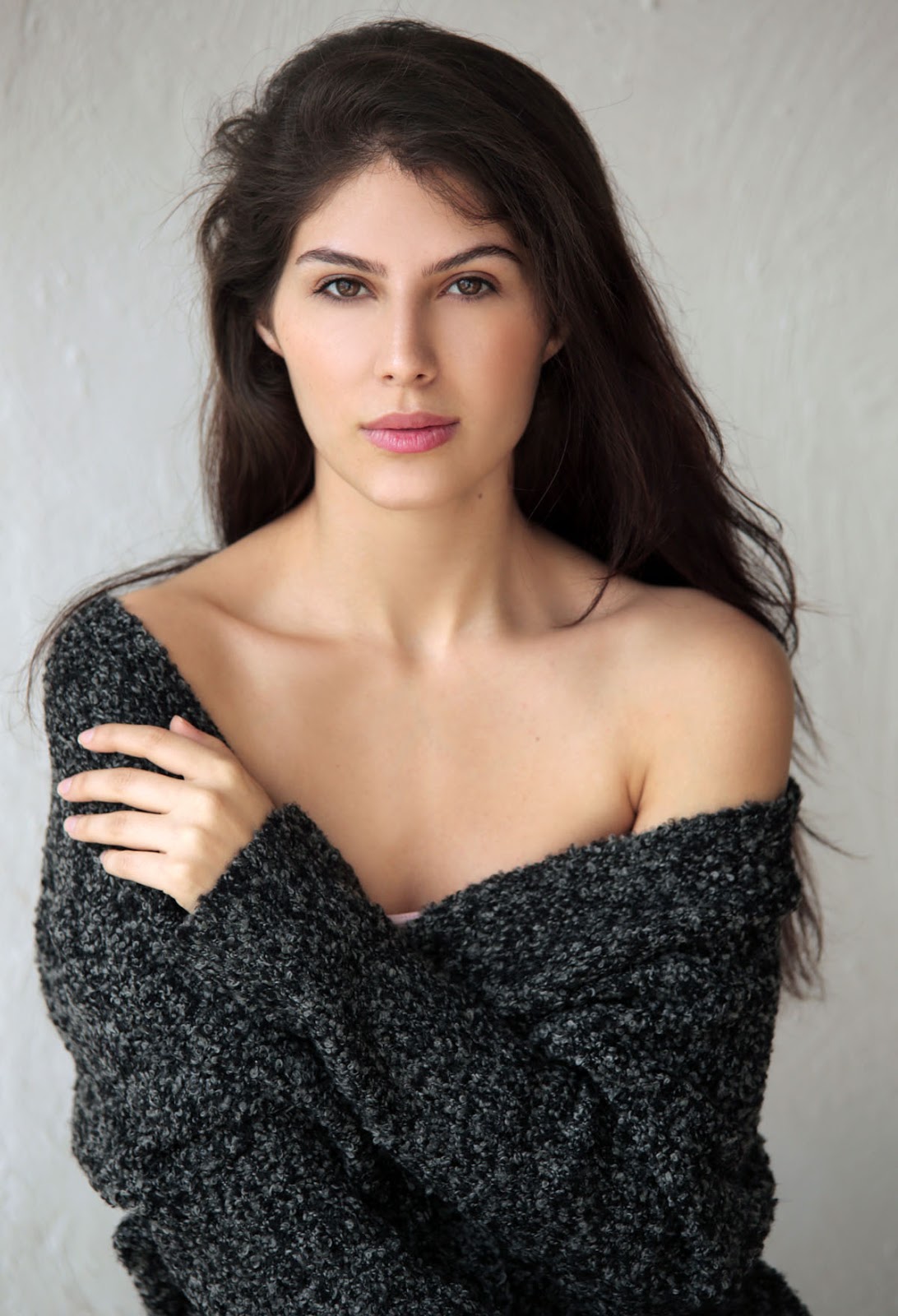 Elnaaz Norouzi - Glitz