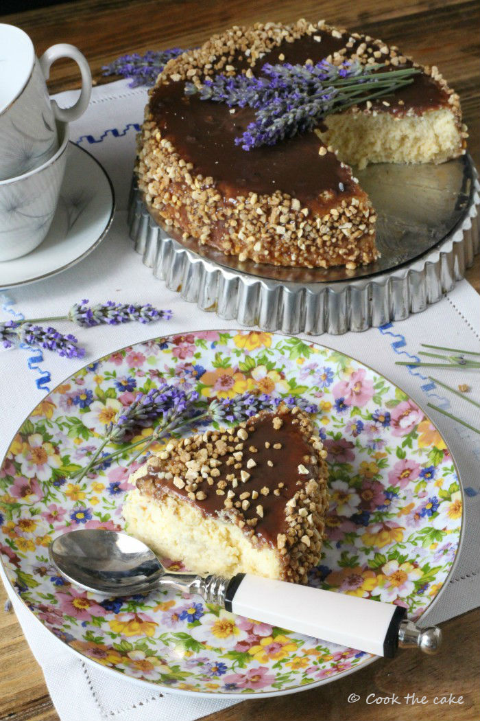 lviv-syrnyk, pastel-de-queso-ucraniano, galician-cheesecake