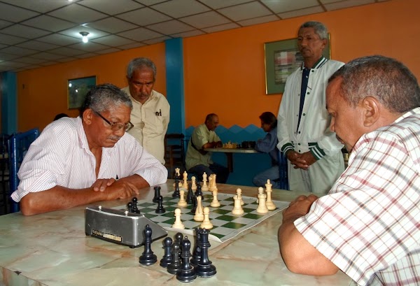 LUIS BLANCO COMANDA CHEQUEO ESTADAL CATEGORÍA SENIOR EN CIUDAD BOLÍVAR. LUIS BLANCO COMANDA CHEQUEO ESTADAL CATEGORÍA SENIOR EN CIUDAD BOLÍVAR.