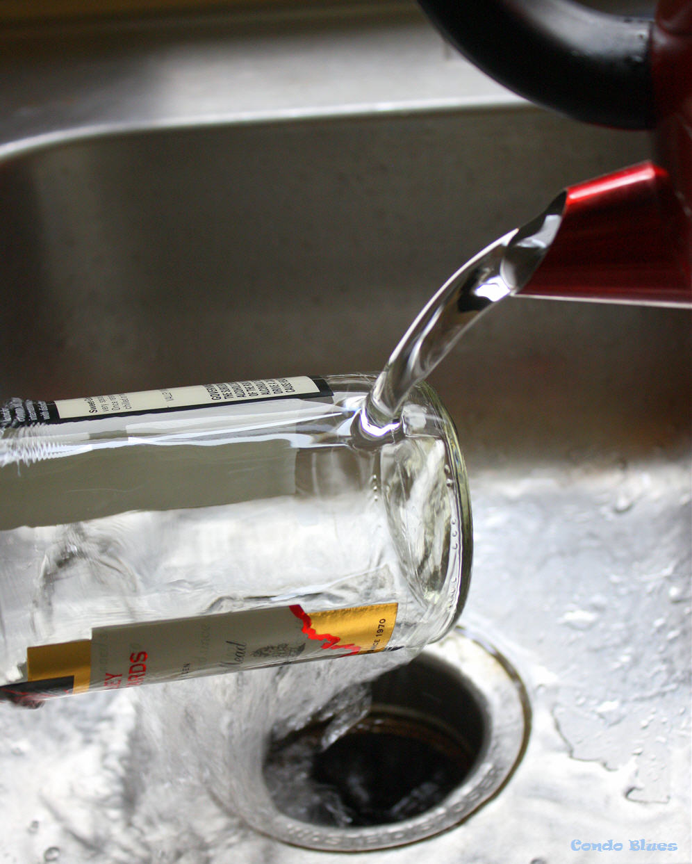 Condo Blues How to Cut a Glass Bottle with Hot Water