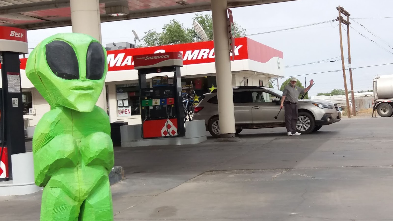 Keeping Up With The Parental Units Tues Afternoon Getting Gas in
