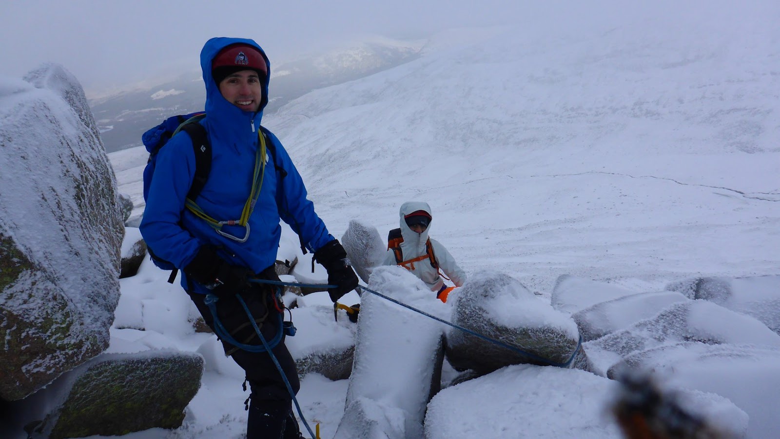 Talisman Mountaineering Cairngorm Guides Aviemore Alpine ropework