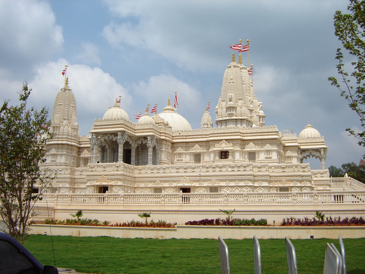 world-s-famous-temples-gods-paradise