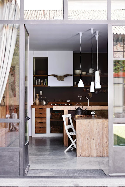 An urban rustic home in Milan