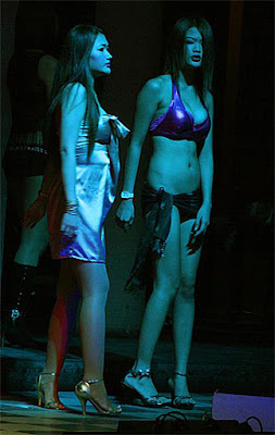 sexy Phuket with nightlife show girls to take away