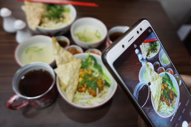 Yummieeh Ussy, Kedai Mie Ayam Enak dan Murah di Jakarta mie ayam yummieh ussy