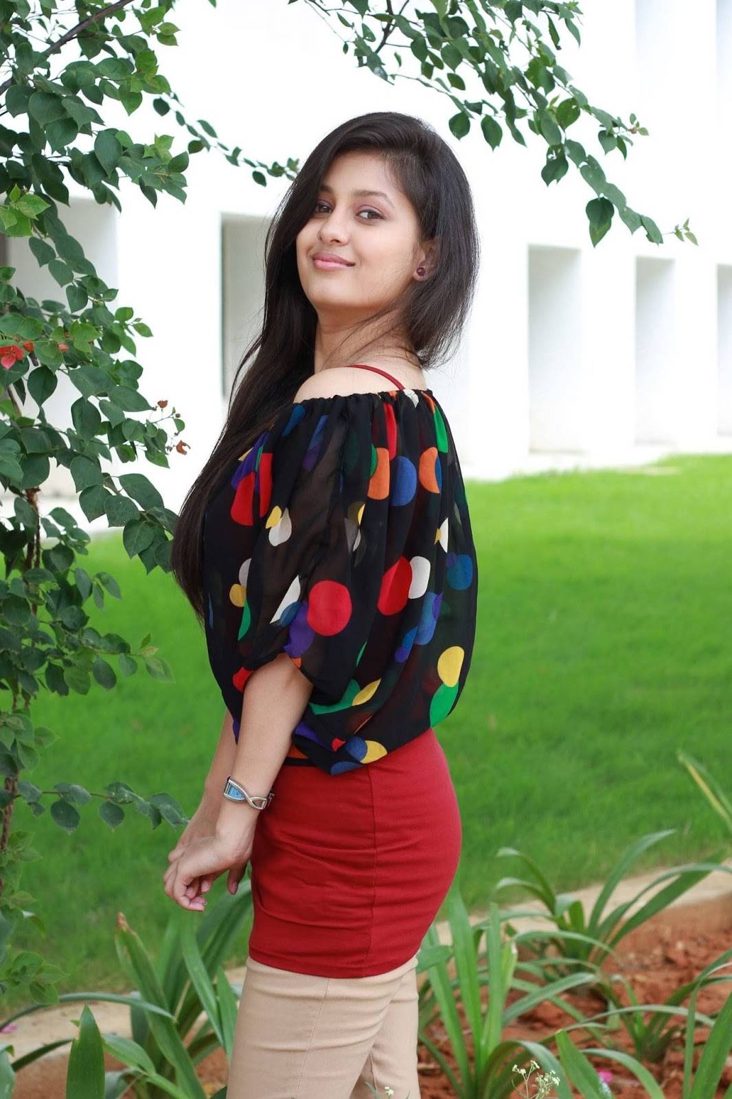 Kanika Tiwari Latest Photo Gallery Indian Girls Villa