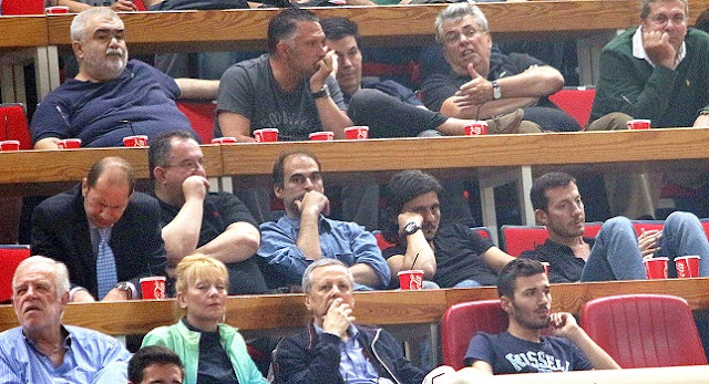 Στα αποδυτήρια ο Δ. Γιαννακόπουλος