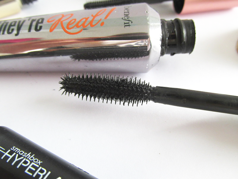 The Best Mascaras For Short, Sparse and Stubby Eyelashes Pretty and