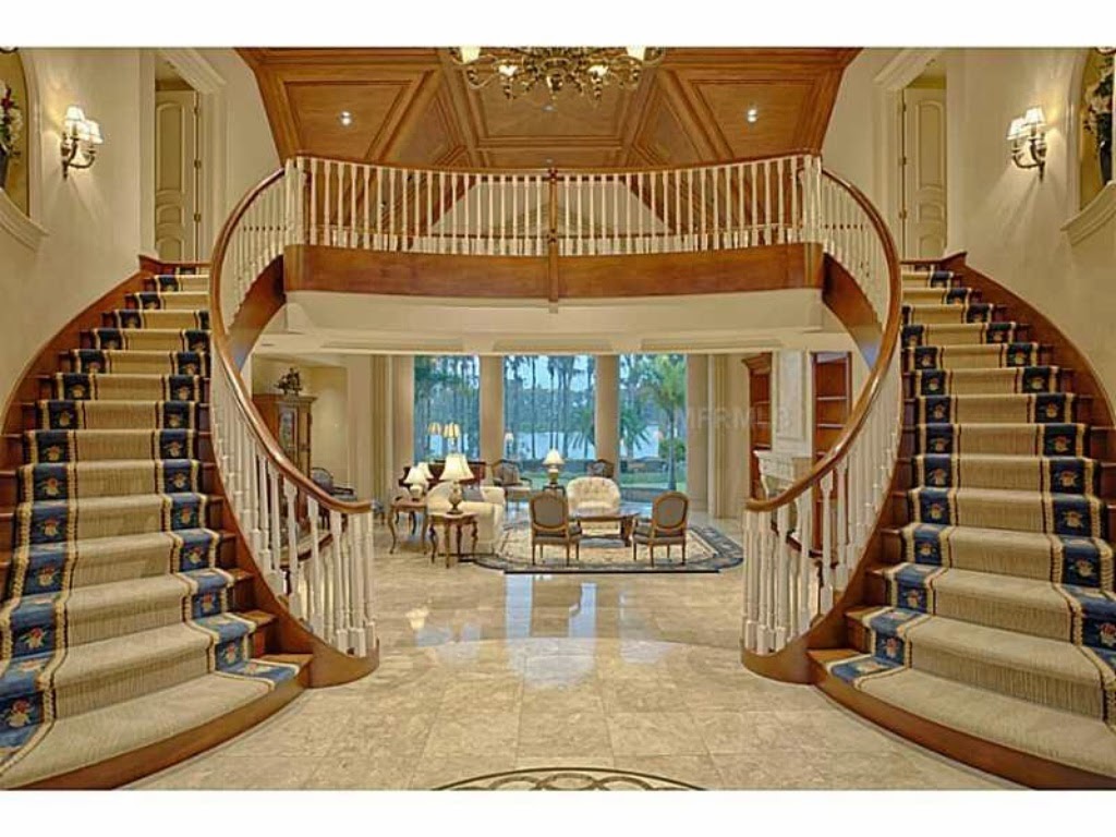 Eileen's Home Design Large Mansion For Sale in Windermere, FL For