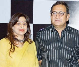 Mahesh Manjrekar Family Wife Son Daughter Father Mother Marriage Photos Biography Profile.