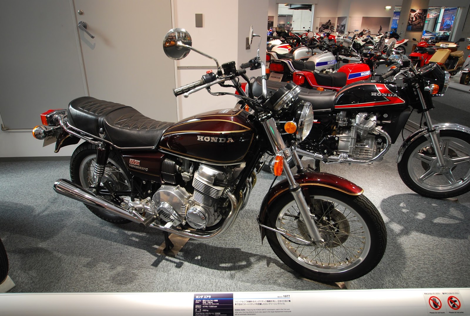 Blueskyfuji Tmax500 X Adv 一つのジャンルを築いた大型スクーターの世界