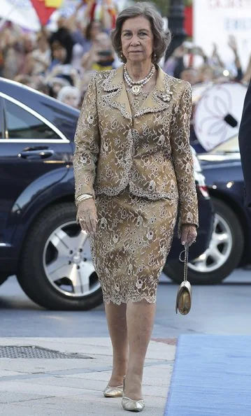 King Felipe VI and Queen Sofia. Queen Letizia wore Carolina Herrera Floral-Embroidered dress, Prada Pumps