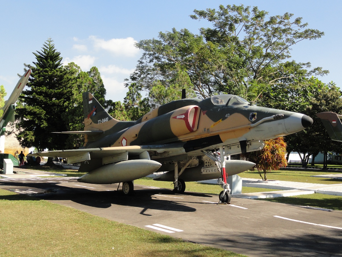 Rhien's Travel Writing Blog: Museum Dirgantara Mandala ...