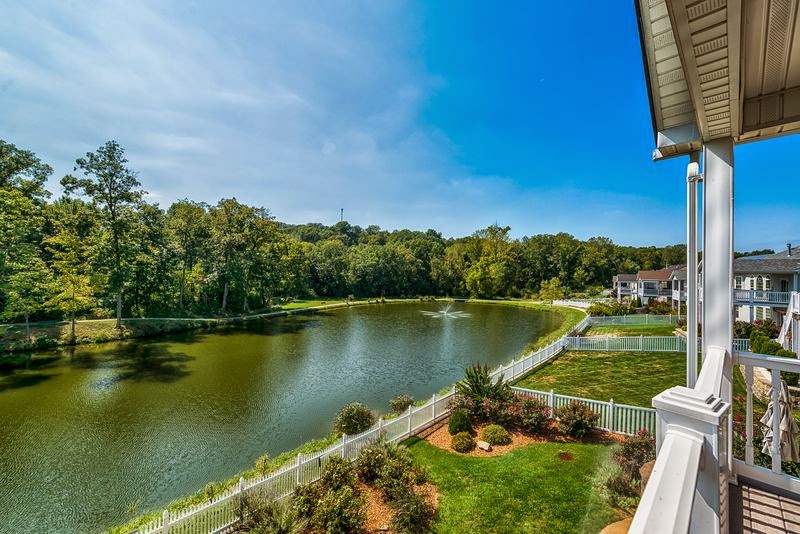 Special Atrium Ranch Lake Views Fenton