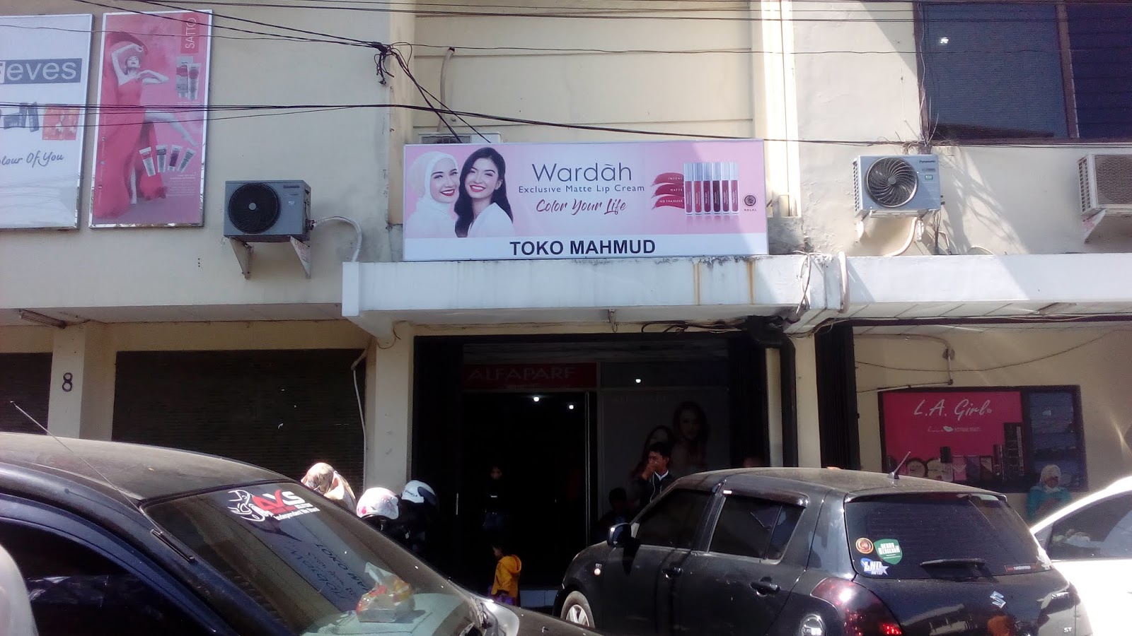 Tips JalanJalan ke Toko Kosmetik Mahmud Bandung + First