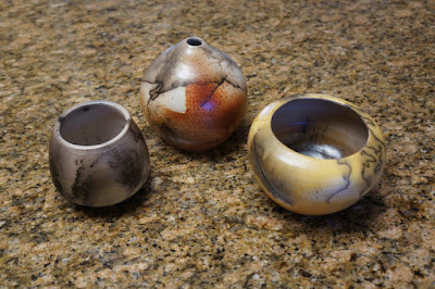 Beautiful horsehair pottery vases / pots.