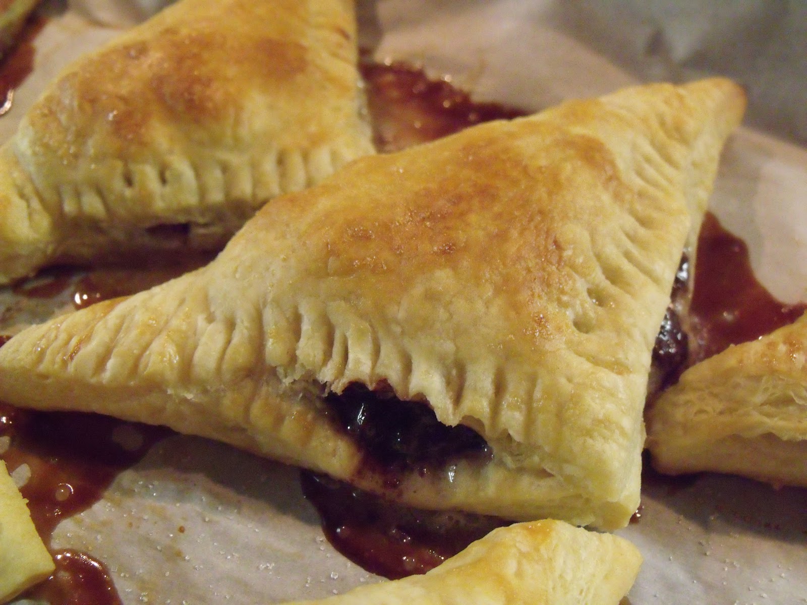 Simply Delicious NutellaMarshmallow Puffs