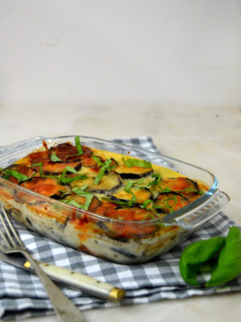 Pastel De Berenjena, Jamón Y Queso