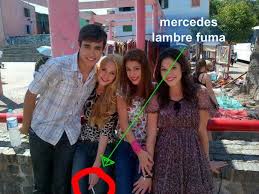 Videos de mercedes lambre fumando #6