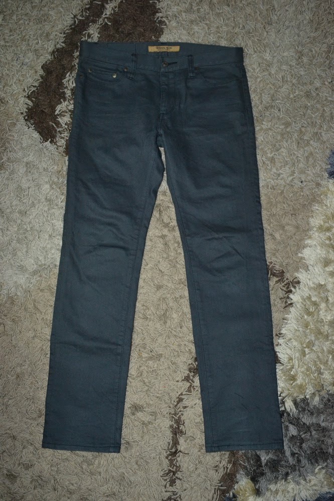 BundleClothing: Jeans UNIQLO T000 SKINNY FIT TAPERED SIZE 32(SOLD)