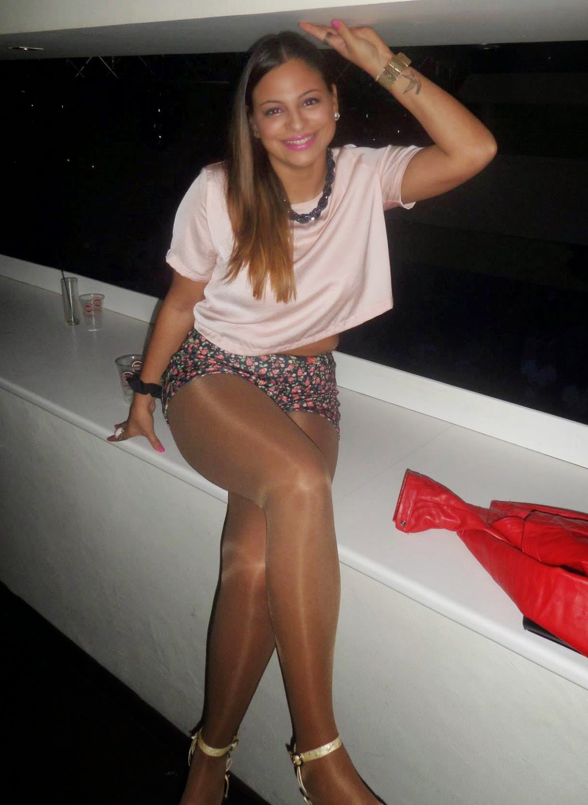 PORTUGAL PANTYHOSE: Portuguese Girls.