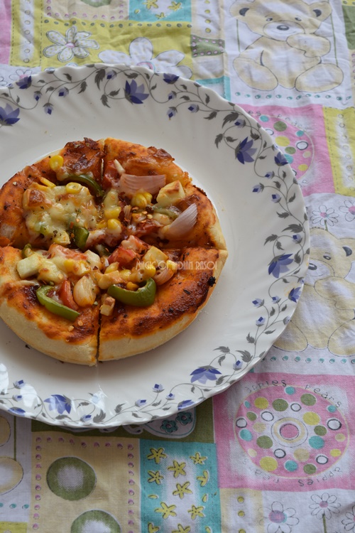 Restaurant Style Pan Pizza Recipe | Pizza Hut Pan Pizza- Magic of Indian Rasoi - Priya R