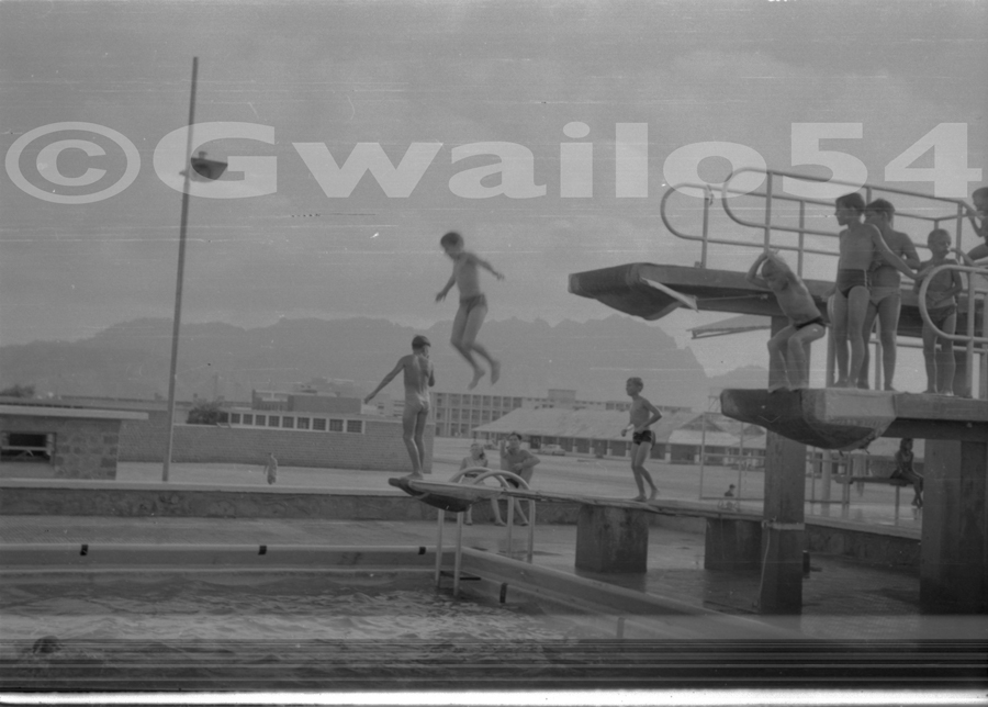 Gwailo54 Aden Old Photos 7 RAF Khormaksar swimming pool