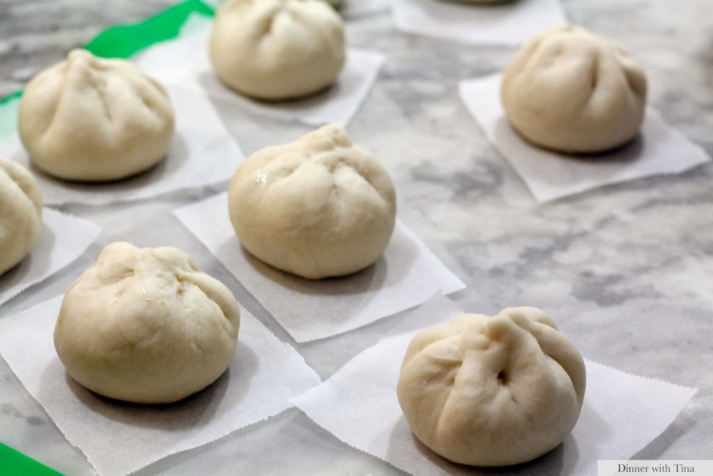 Char Siew baos (Chinese pork buns) ~ Dinner with Tina