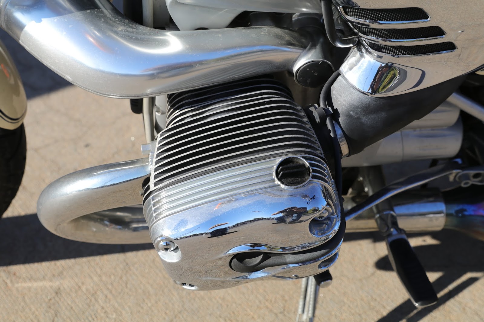 OldMotoDude BMW R1200 spotted at the 2018 Denver Colorado Motorcycle