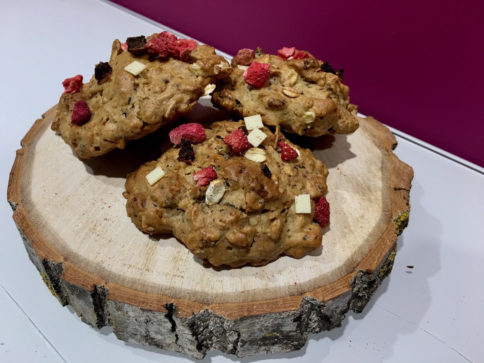 Dulce Muffin Galletas de muesli con frutos rojos y chocolate blanco