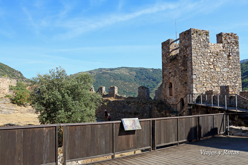 Castillo de Cornatel, el Bierzo, León
