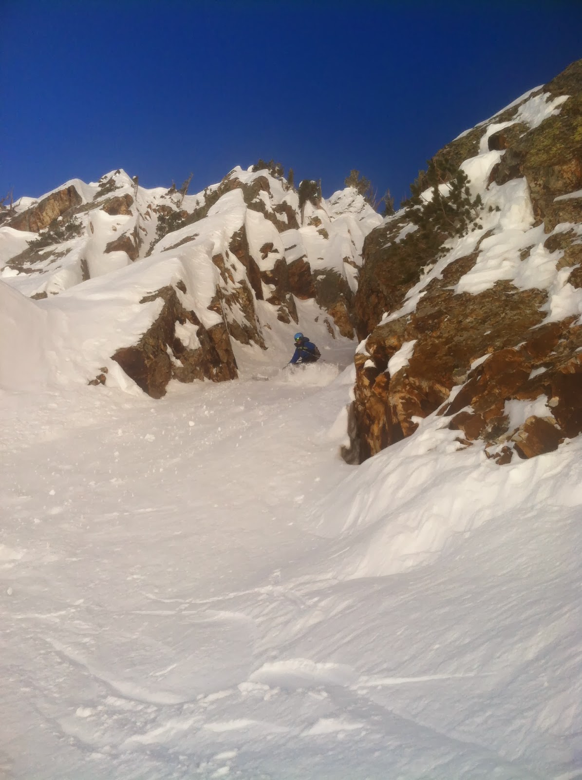 HippyTurns Pinball Alley 1/18