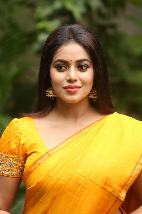 Shamna Kasim at Avanthika movie opening