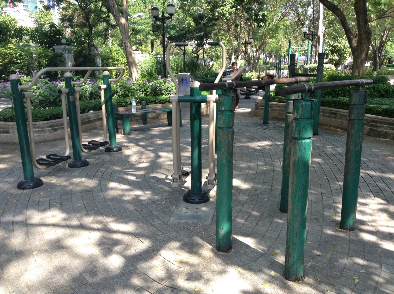 BEST Outdoor Gyms in Bangkok, Thailand Arnel Banawa